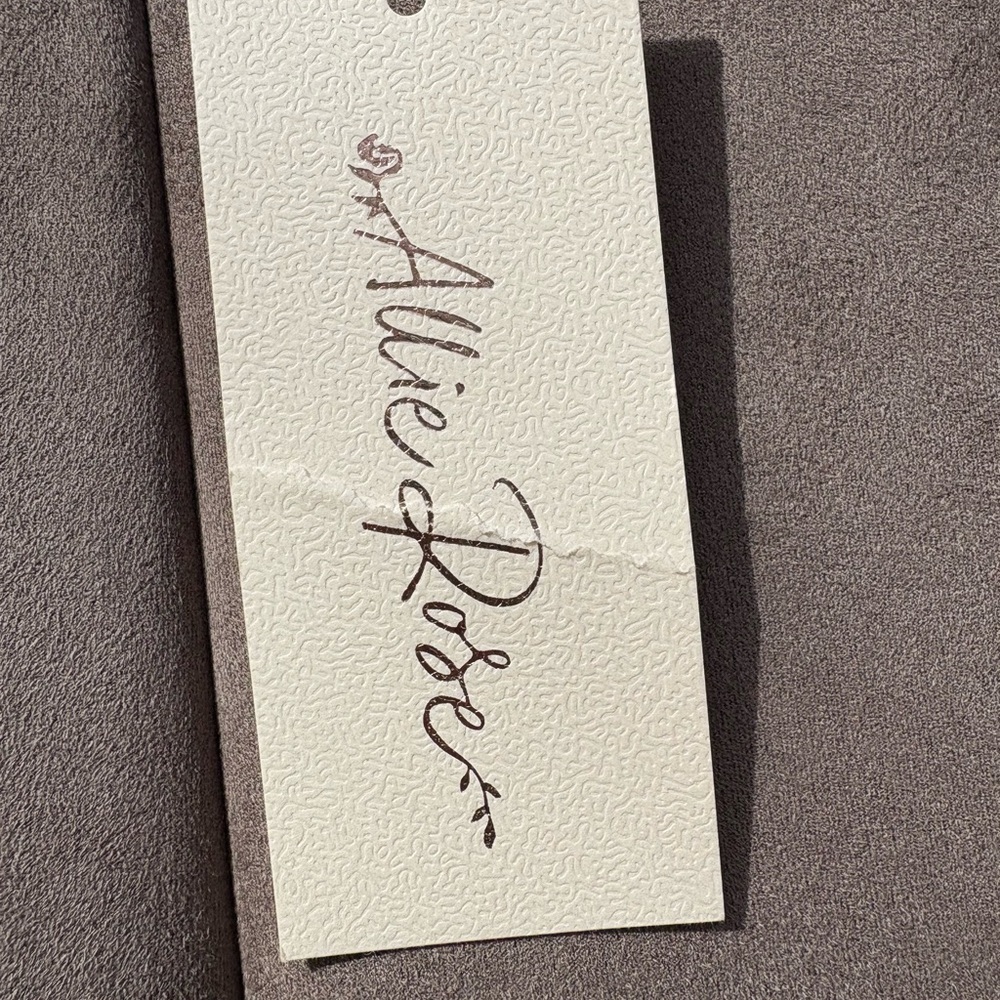 Allie Rose-NWT medium moleskin feel pants. Light olive/grayish. Elastic&side zip - Picture 11 of 11